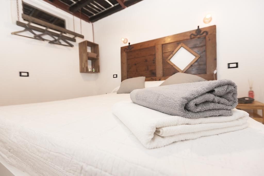 Casa Sant'Agostino Citra Lt-2407 Apartment Генуа Екстериор снимка